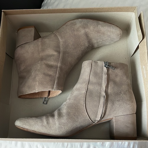 Madewell-ankle booties - Picture 7 of 7
